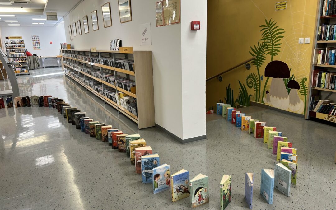 Simpozij Vaje v rasti – čudežna moč knjižnih serij